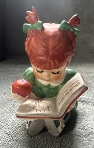 Goebel Red Hair Girl Once Upon A Time 1982 VTG Hummel W/ Apple  - Picture 1 of 6