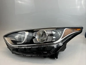 2022-2024 Kia Forte OEM Halogen with LED Left Driver Headlight 92101-M7XXX - Picture 1 of 11