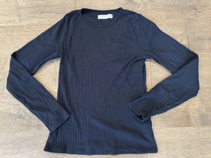 Abercrombie Kids Long Sleeve Girls Top Black Crew Neck Size 15/16 - Picture 1 of 1