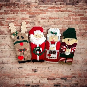 Vintage Plastica Tela Punto Ago Signora Babbo Natale Cervo Elfo Natale Inverno Raro - Foto 1 di 7