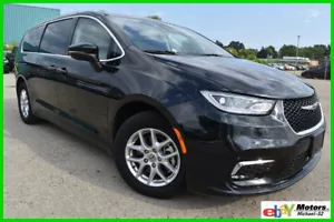 2023 Chrysler Pacifica 3 ROW TOURING L-EDITION(STO-N-GO) - Picture 1 of 24