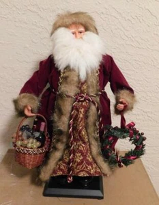 GU - Old World Santa Figurine Carrying a Wreath and a Fruit & Wine Basket - Picture 1 of 4
