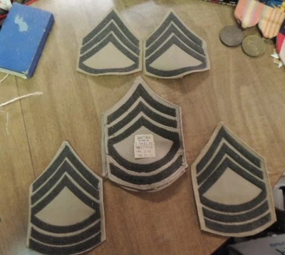 3 Original Pairs WWII USMC Khaki Chevrons Plt., Gunny & Sgt. Major/1st Sgts. - Image 1 of 4