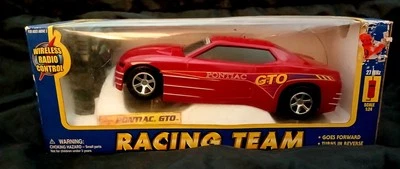NEU Racing Team Red GTO Hot Rod Maßstab 1:24 Wireless Radio Control Selten - Bild 1 von 4
