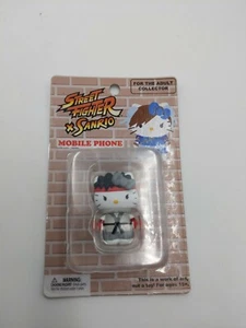 Street Fighter X Sanrio Ryu Hello Kitty Handy Figur Neu in Verpackung - Bild 1 von 2