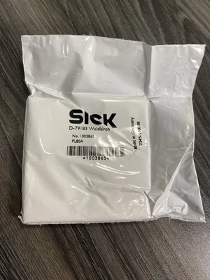 *New SICK PL80A 1003865 PL801003865A Proximity Switch Sensor Rectangle Reflector - Image 1 of 4
