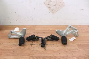 1998 BMW F650 FUNDURO Front and Rear Foot Pegs w/ Mounts - Imagen 1 de 20