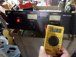 Pyramid PS-52KX Regulated 12-15v Power Supply - Zdjęcie 1 z 6