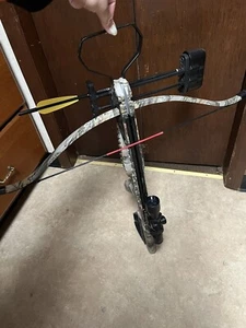 centerpoint crossbow - Picture 1 of 5