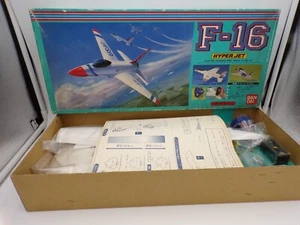 Vintage 90's Bandai Japan B/O Electric Ducted Fan F-16 Hyper Jet KIT NOS - Picture 1 of 8