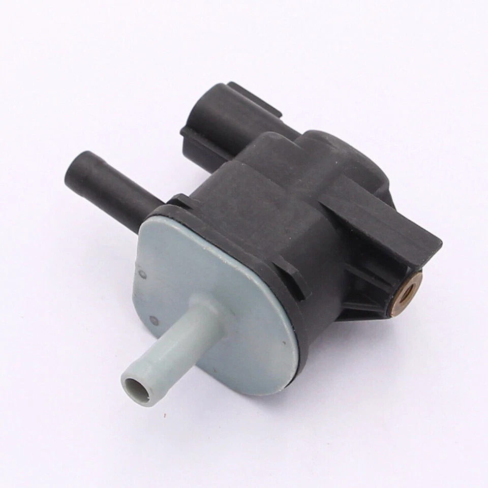 Válvula de ventilación de bote de vapor / solenoide para Toyota Venza 2009-2016 25860-31070 Foto 1 de 4