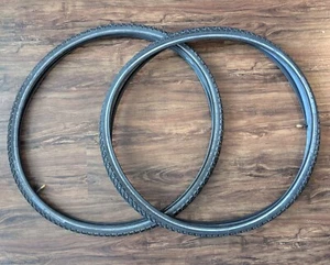 Schwalbe Marathon Winter Plus Tire (Pair) 700 x 35 Clincher w/intertube - Picture 1 of 4