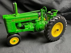 ERTL John Deere 1934 Model A Green Die-Cast Toy Tractor 1:16 Scale Used - Picture 1 of 8