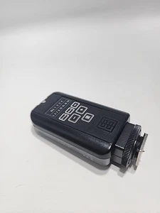 Elinchrom EL19368 EL-Skyport Transmitter Plus ELSP-T No Battery Cover Free Ship - Picture 1 of 4
