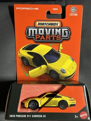 Piezas móviles Matchbox 2020 Porsche 911 Carrera 4S amarillo nuevo 2025 Foto 1 de 3