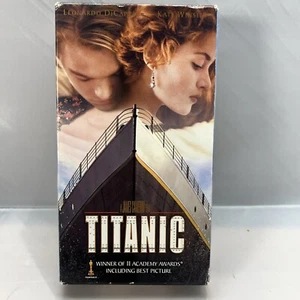 Titanic (VHS, 1998, 2-Tape Set, Pan-and-Scan) - Picture 1 of 13