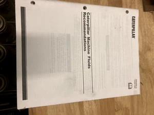 CAT CATERPILLAR MACHINE FLUIDS MANUAL NICE 2002 JULY OILS COOLANT - Picture 1 of 1