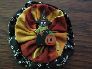 Halloween Pin aus Vintage Stoffen & Knöpfen - auch als Ornie verwendbar - Bild 1 von 1