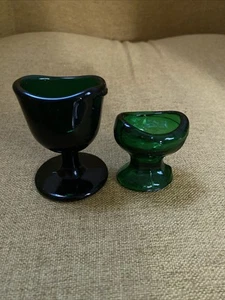 2 Vintage Green Glass Eye Wash Cups - Picture 1 of 6
