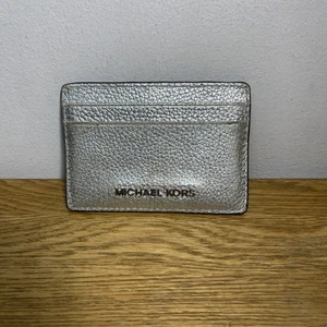 Michael Kors ladies silver leather card holder - Picture 1 of 14