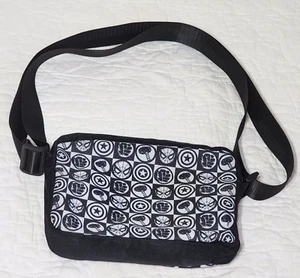 Marvel Avengers Black & White Cross Body Bag - Picture 1 of 11
