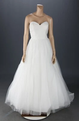 David's Bridal Style WG3802 White Tulle Sweetheart Wedding Dress sz 12 - Image 1 of 4