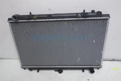 Radiador Infiniti I30 1996-1999 transmisión automática 21460-1L015 Foto 1 de 4