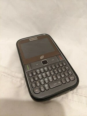 Samsung S390G Cellular Phone, Black - NET10 - GSM USED  - Image 1 of 4