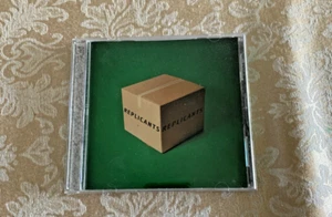 REPLICANTS. CD. PRE OWNED. 1995 - Picture 1 of 2