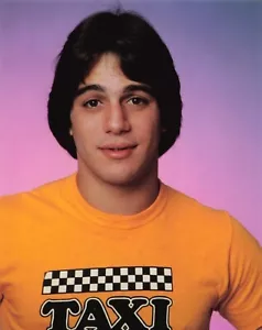 Tony Danza Publicity Photo 8x10 TV Show Taxi Young Portrait *P39a - Picture 1 of 2