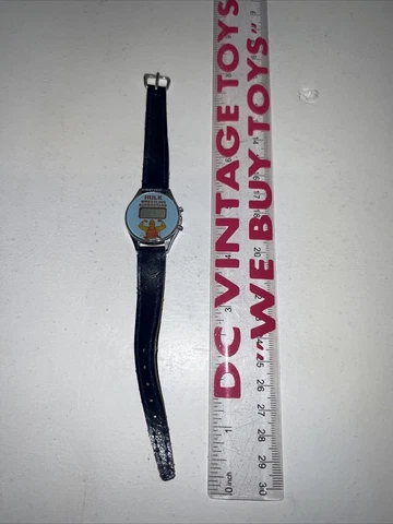 Vintage WWF Wrestling Hulk Hogan Wrestling superstar Wrist  Watch 1980’s RARE Cover