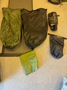 Job lot 5 x roll top clothing storage bags - A - Picture 1 of 6