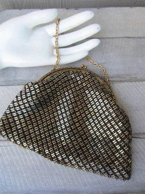 BOLSO MONEDERO de noche de malla metálica negro y dorado vintage WHITING & DAVIS correa de cadena  - Imagen 1 de 4