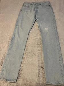 Levis 501 Jeans Mens 28x32 Button Fly Light Wash Distressed Denim Waterless - Picture 1 of 12
