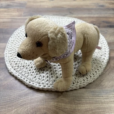 Muñeca American Girl Kailey's Pet Dog Sandy con Bandana Púrpura 2003 Posable Foto 1 de 4