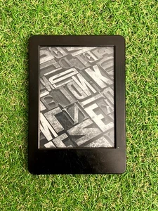 Amazon Kindle WP63GW 7th Generation *Screen damage* (E29) - Picture 1 of 8