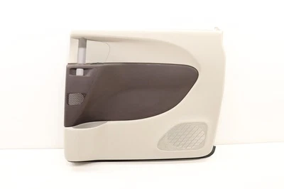 2017-2022 ОРИГИНАЛЬНАЯ ОТДЕЛОЧНАЯ ПАНЕЛЬ ЗАДНЕЙ ПРАВОЙ ДВЕРИ CHRYSLER PACIFICA 5RP701D2AF BROWN_ELG2 - Изображение 1 из 4