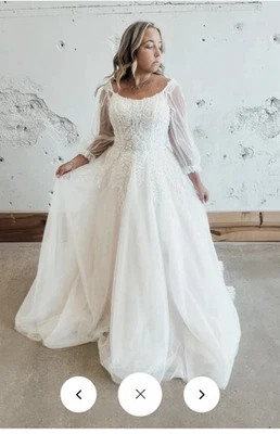 Never Worn/Altered Wedding Dress Size 20 Dearly Bridal - Image 1 of 4