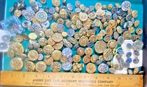 Stunning Collection of 190+ Antique Vintage Czech Metal Buttons sets - Picture 1 of 7