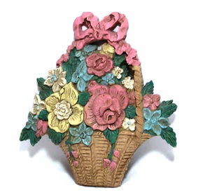 Wall Plaque French Flower Basket Pink Flowers - Picture 1 of 5