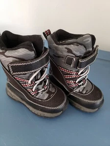 Baby Winter Boots Size 5 Carter's - Picture 1 of 5