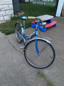 Vintage 1964 Schwinn Deluxe American bike - Picture 1 of 4