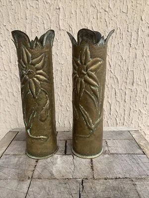 Paire D Obus Sculpté Travail De Tranchée Militaire 14-18 Poilus Amitiés Souvenir - Photo 1/2