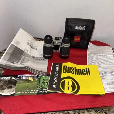 Bushnell 4x30 Instafocus Compact Powerview Binocular 13-0430 - Image 1 of 4