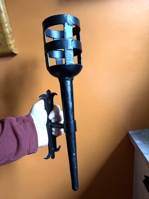 Aplique de pared de hierro negro vintage castillo decoración de mazmorras góticas Foto 1 de 4