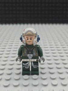 LEGO Star Wars Minifigure Ribelle A-Wing Pilot Jake Farrell sw0819 75175 75247 NUOVO - Foto 1 di 2