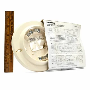 New! SIEMENS "MODEL DB-11/-11E DETECTOR BASE" p/n 500-094151-E *MULTIPLE AVAIL.* - Picture 1 of 5