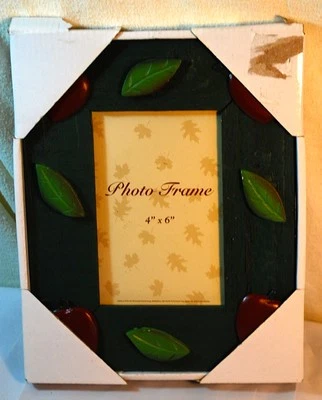 Nantucket Otoño Marco de Fotos Hojas Verdes Manzanas Rojas 4" x 6" Nuevo Foto 1 de 4