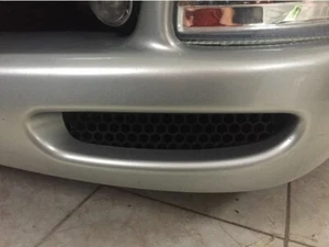 C5 CORVETTE  BRAKE DUCT Vent GRILLE 97-04 - NEW - 2 Pack L/R - Picture 1 of 2