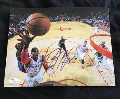 DWIGHT HOWARD AUTOGRAPHED HOUSTON ROCKETS 8X10 PHOTO JSA/COA NBA AUTO - Image 1 of 3